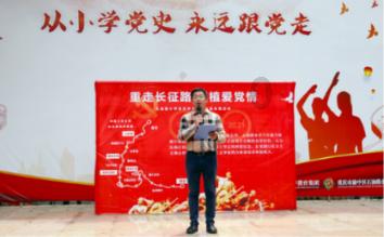 小球进黑洞