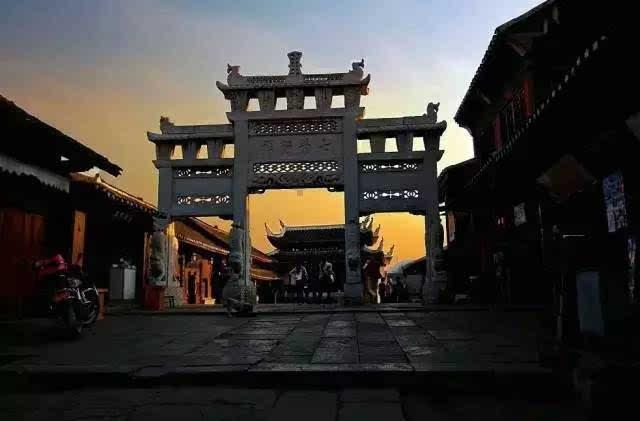 悲伤兔大冒险